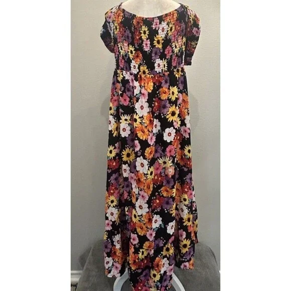 Torrid Maxi Challis Off-Shoulder Tulip Hem Floral Maxi  Dress Plus Size 5X (28) - Picture 11 of 15